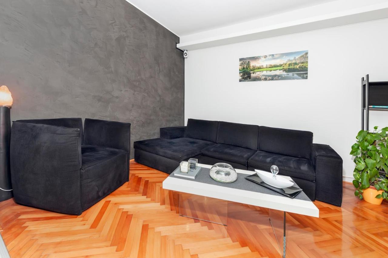 Apartment Cave Rovinj Extérieur photo